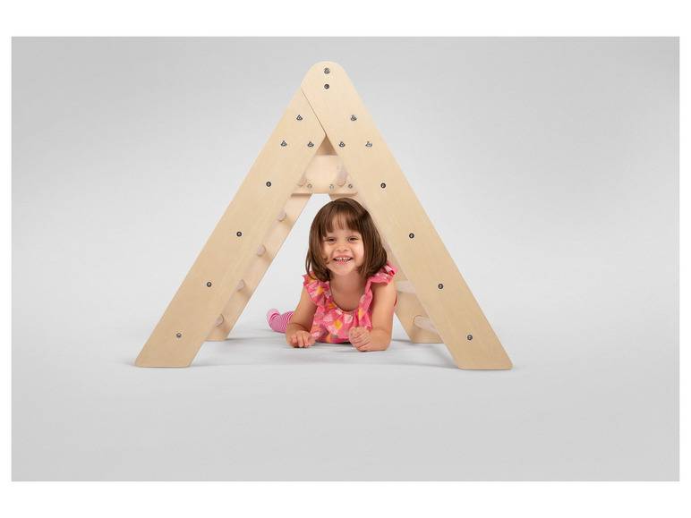 Playtive Kletterdreieck, aus Massivholz im Angebot