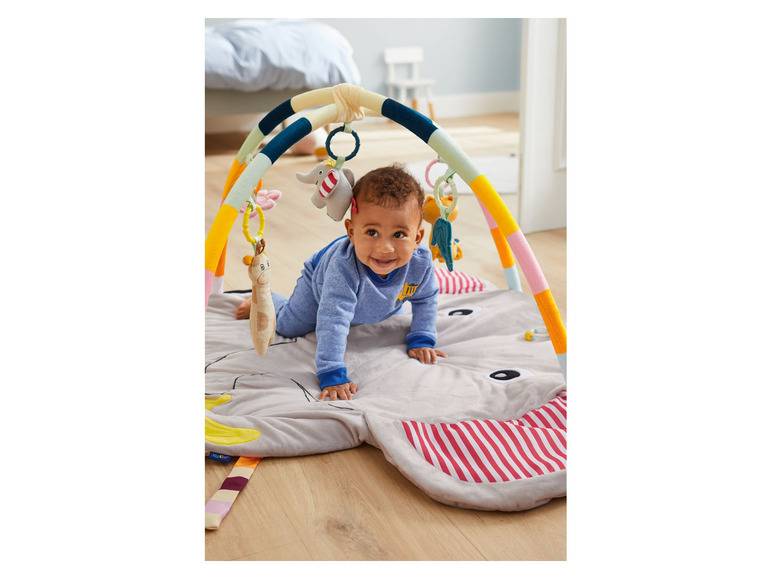 lupilu® Activity Center, mit vielfältigen Funktionen Black Friday