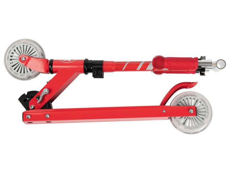 Playtive Scooter / Tri-Scooter, mit LED-Rollen Valentinstagsangebot