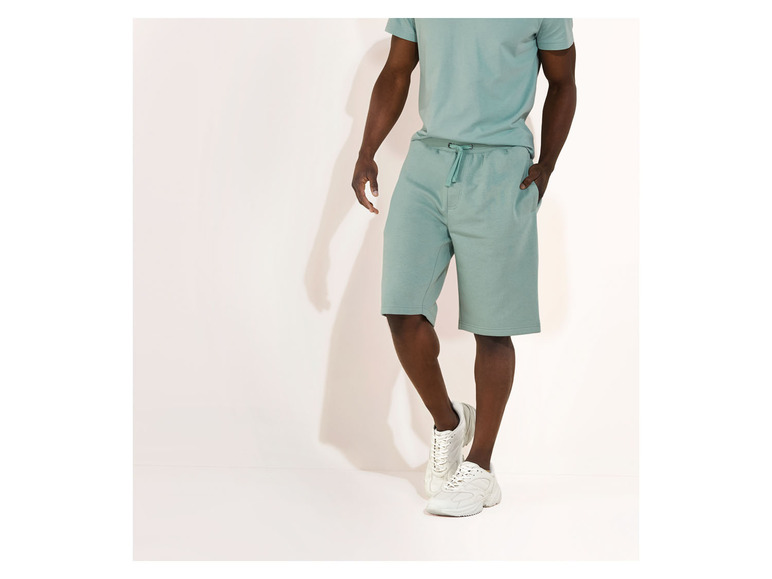 LIVERGY® Herren Sweatshorts, extra weiche Sweat-Qualität, mit Baumwolle Weihnachtsangebot