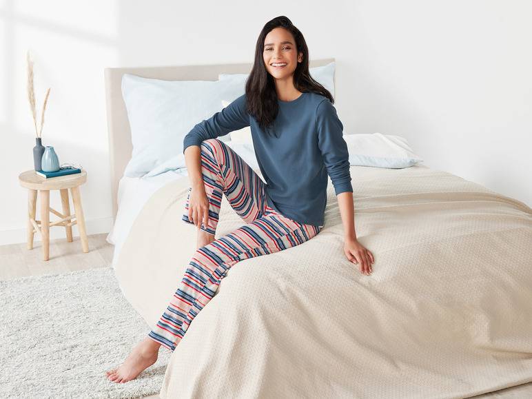 esmara® Damen Pyjama, lang, mit Rundhalsausschnitt Saisonale Angebote
