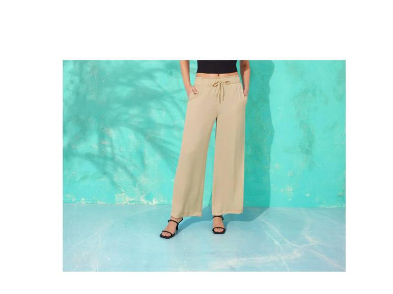 esmara® Damen Wide-Leg Satinhose, mit seitlichen Eingrifftaschen JETZT KAUFEN
