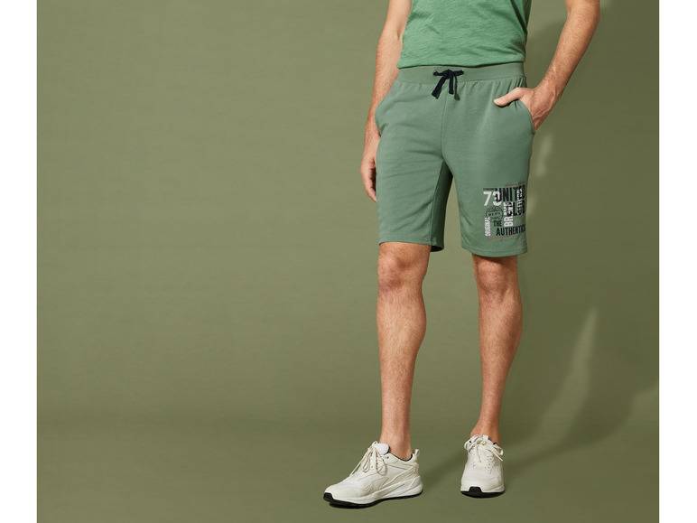 LIVERGY® Herren Sweatbermuda mit hohem Baumwollanteil Fabrikverkauf
