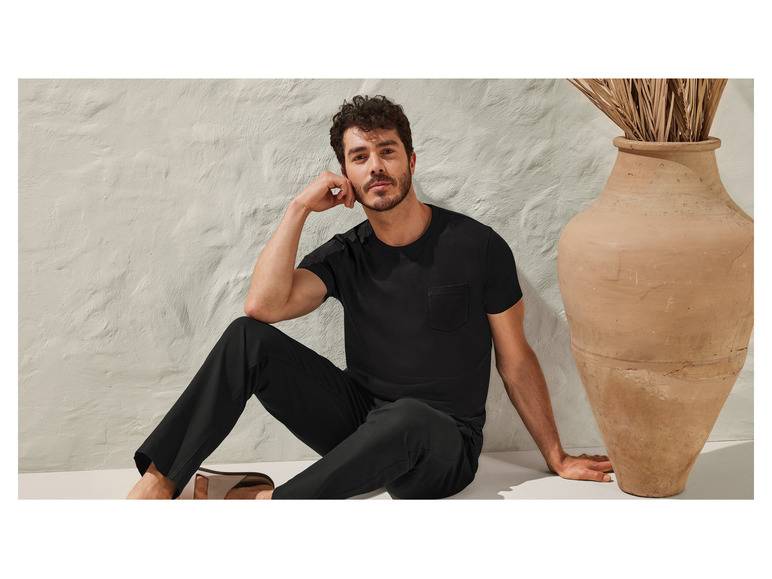 LIVERGY® T-Shirt, mit Rundhalsausschnitt Speichern exportieren