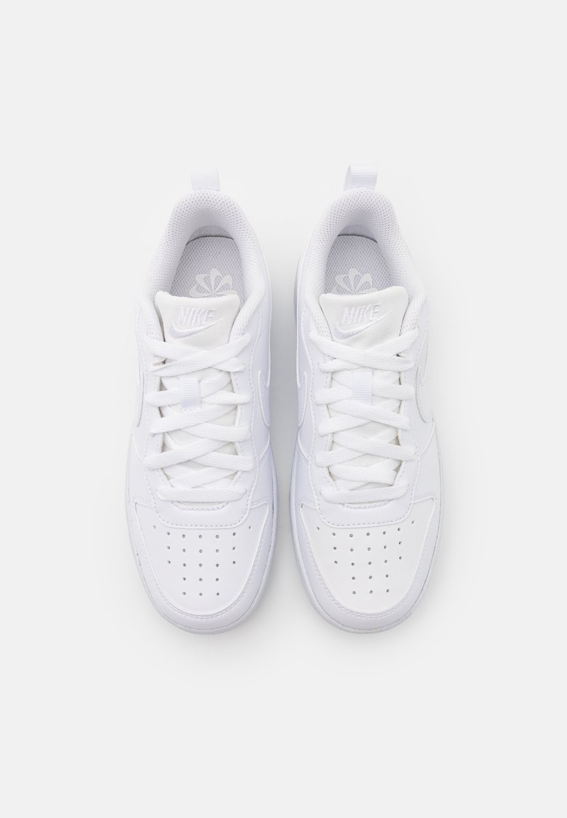 Nike Sportswear Nike Sportswear COURT BOROUGH RECRAFT UNISEX - Trainers - white Letzte 3 Tage