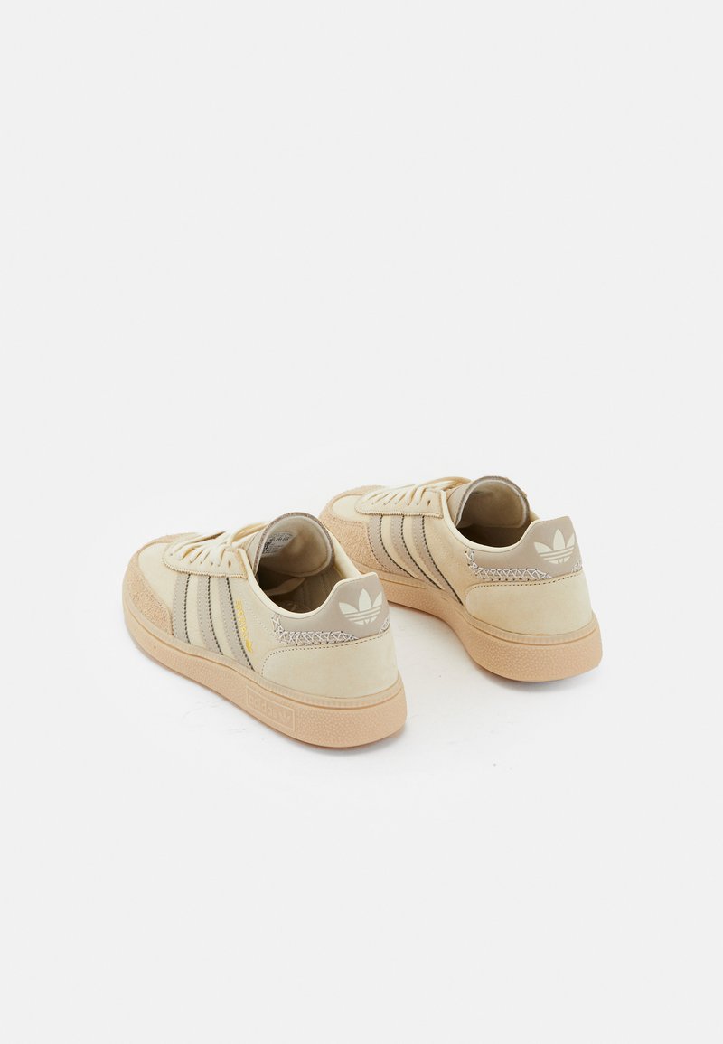 adidas Originals adidas Originals HANDBALL SPEZIAL UNISEX - Trainers Vierteljährliche Förderung