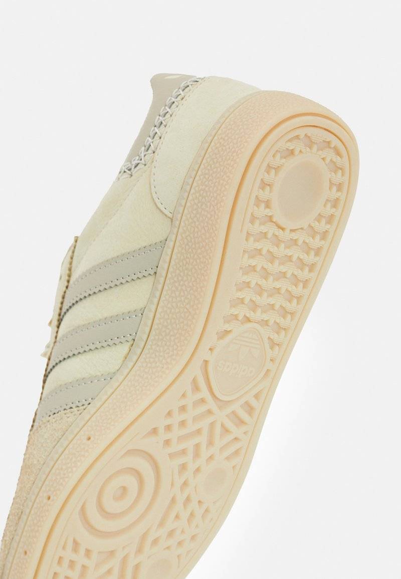 adidas Originals adidas Originals HANDBALL SPEZIAL UNISEX - Trainers Vierteljährliche Förderung