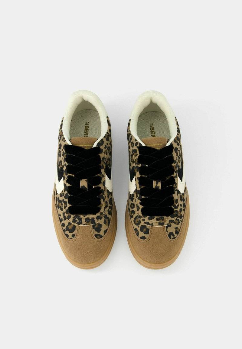 Bershka Bershka RETRO ANIMAL PRINT - Trainers Discount Store für neue Produkte