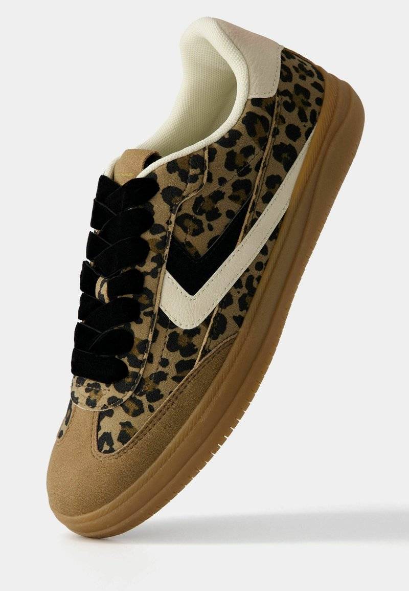 Bershka Bershka RETRO ANIMAL PRINT - Trainers Discount Store für neue Produkte