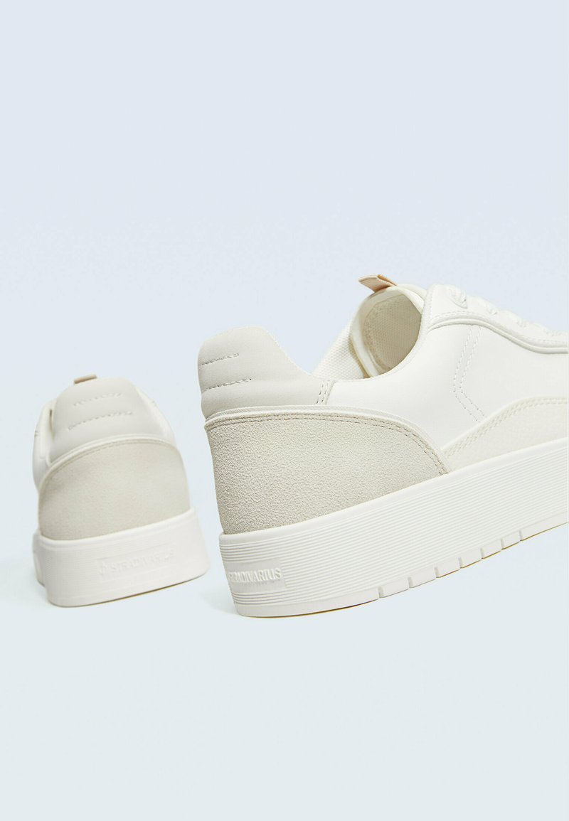 Stradivarius Stradivarius CONTRAST - Trainers - white 50% Rabatt für begrenzte Zeit
