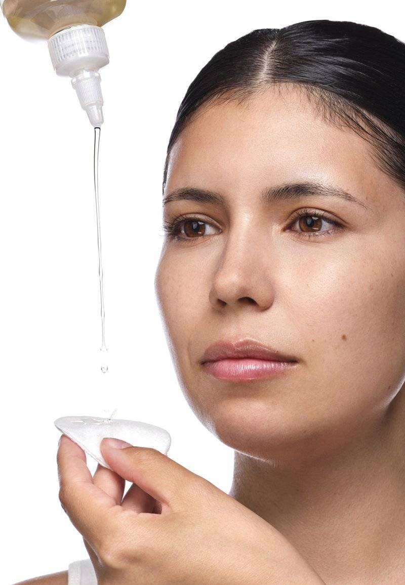 The Ordinary The Ordinary GLYCOLIC ACID 7% EXFOLIATING TONER - Facial scrub & peel Outlet