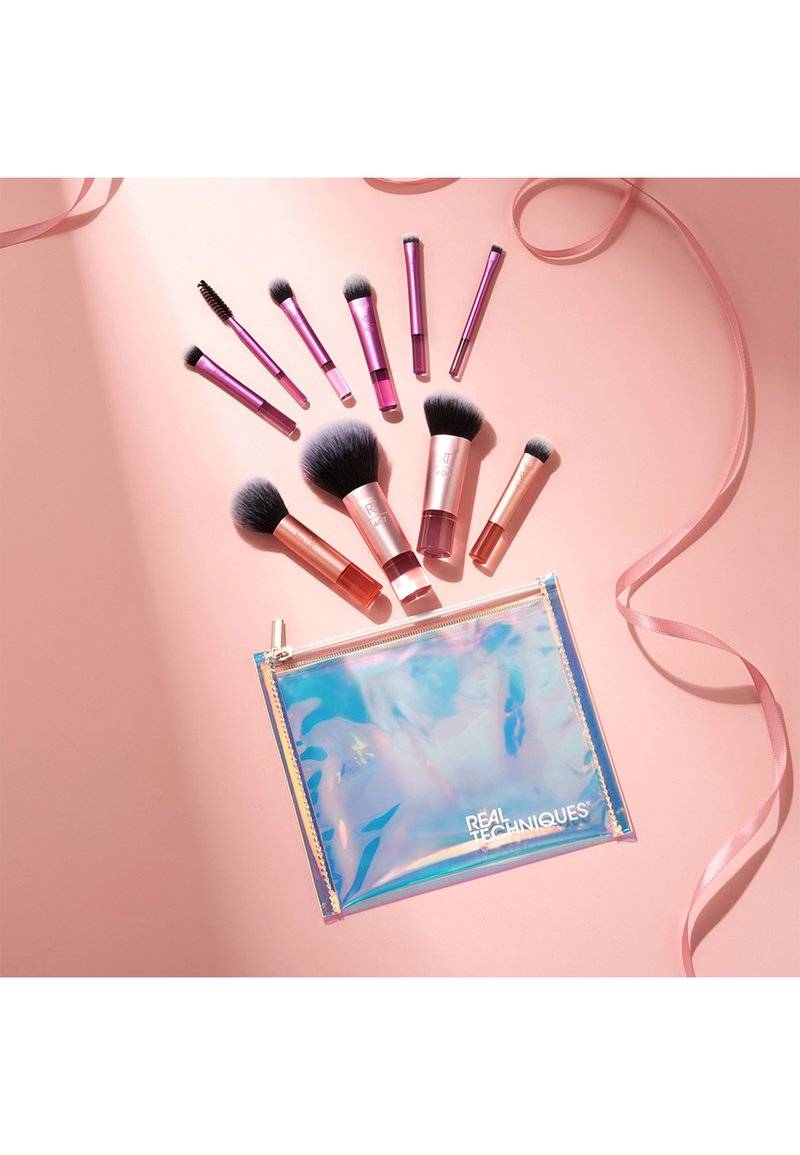 Real Techniques Real Techniques TRAVEL FANTASY MINI BRUSH SET - Makeup brush set im Angebot
