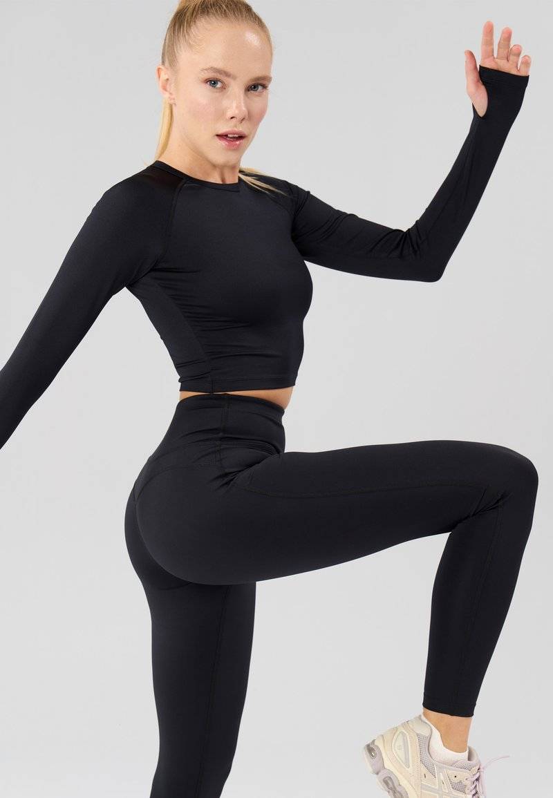 Even&Odd active Even&Odd active Long sleeved top - black Bis zu 55% Rabatt