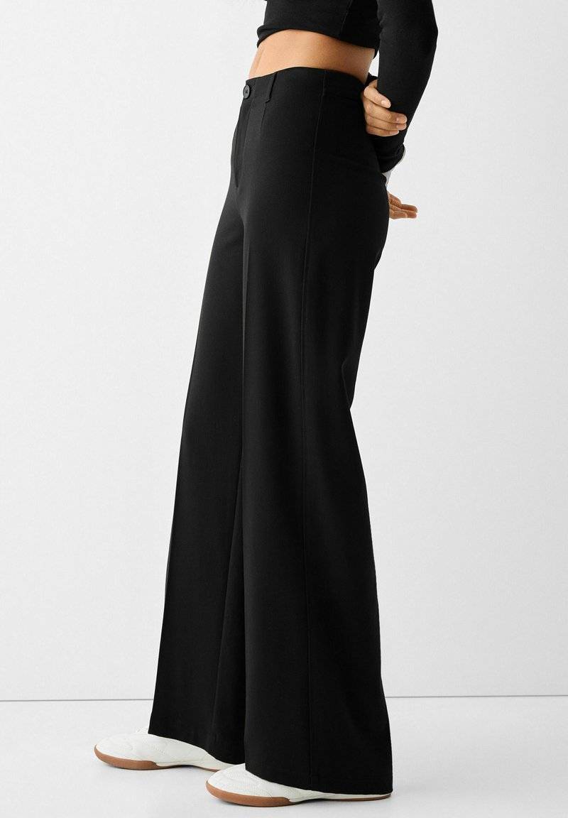 Bershka Bershka WIDE TAILORED - Trousers - black Riesige Rabatte