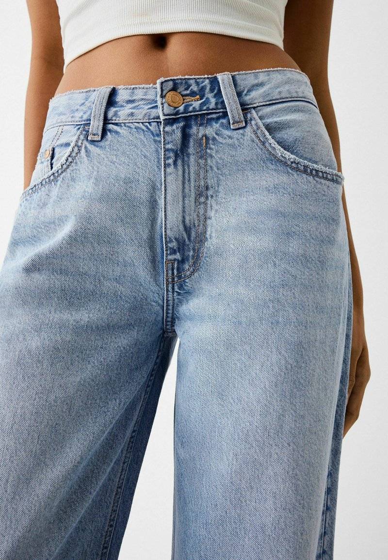 Bershka Bershka WIDE-LEG - Relaxed fit jeans Schlussverkauf