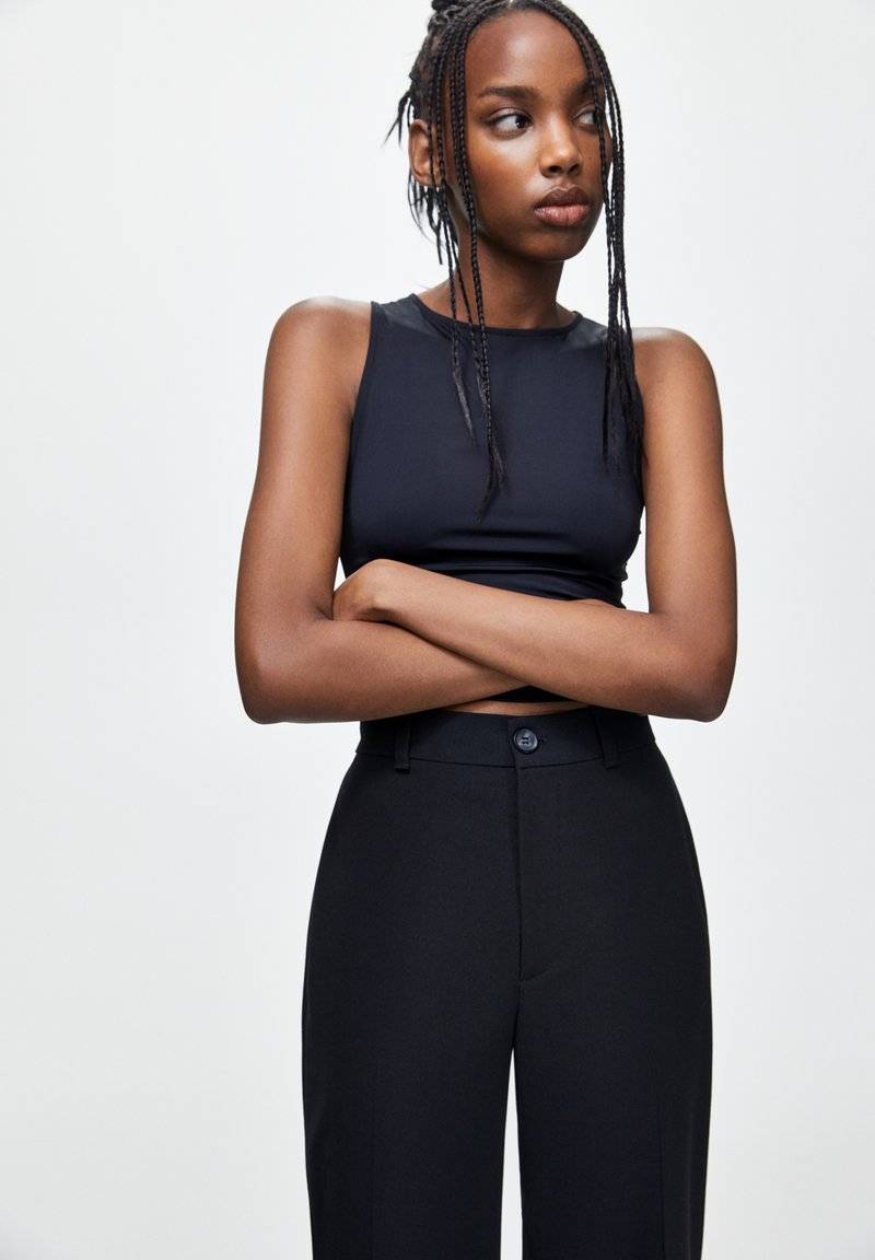 PULL&BEAR PULL&BEAR STRAIGHT - Trousers - black Günstiger Verkauf