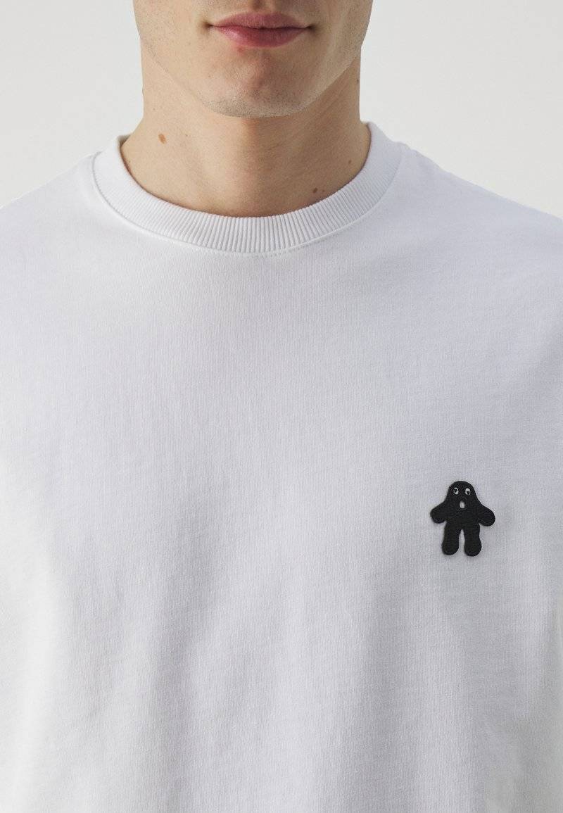 AVAVAV AVAVAV OLD LADY UNISEX - Basic T-shirt - blanc Heißer Verkauf