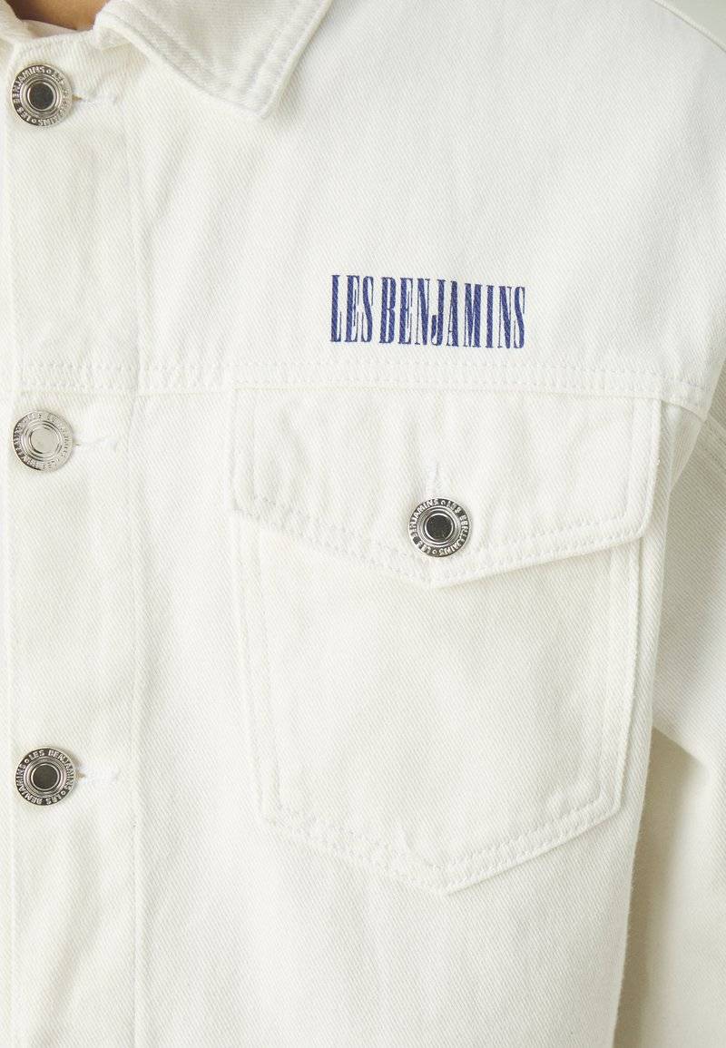 Les Benjamins Les Benjamins JACKET UNISEX - Denim jacket - white Bestseller