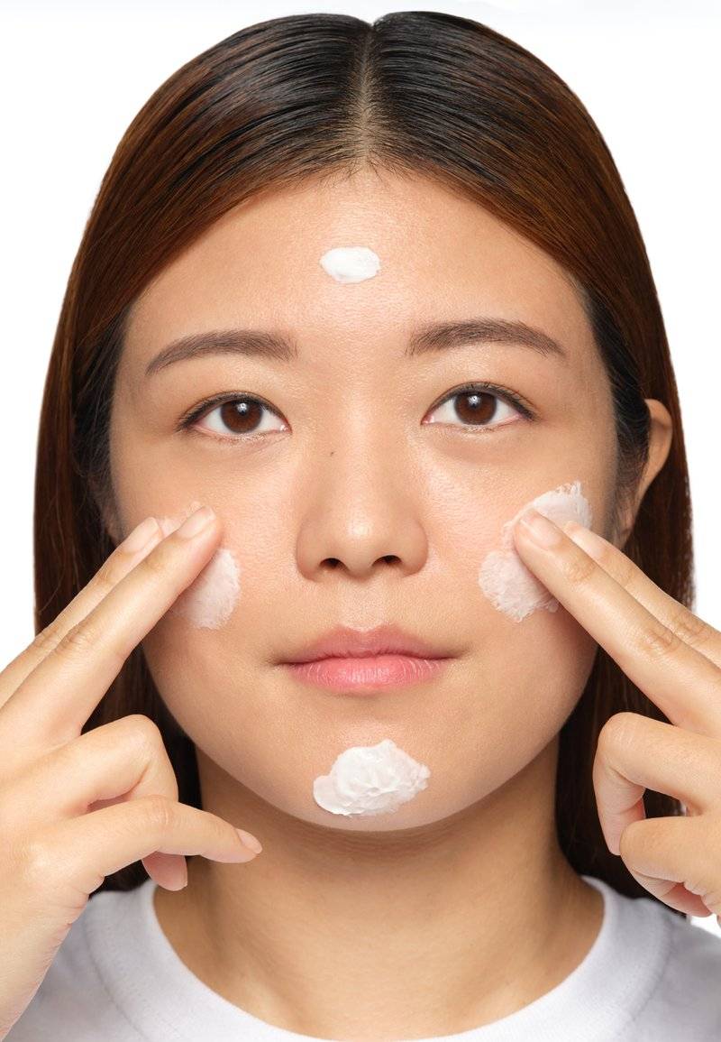 The Ordinary The Ordinary VITAMIN C SUSPENSION 23% + HA SPHERES 2% - Serum Kostenlose Rückgabe