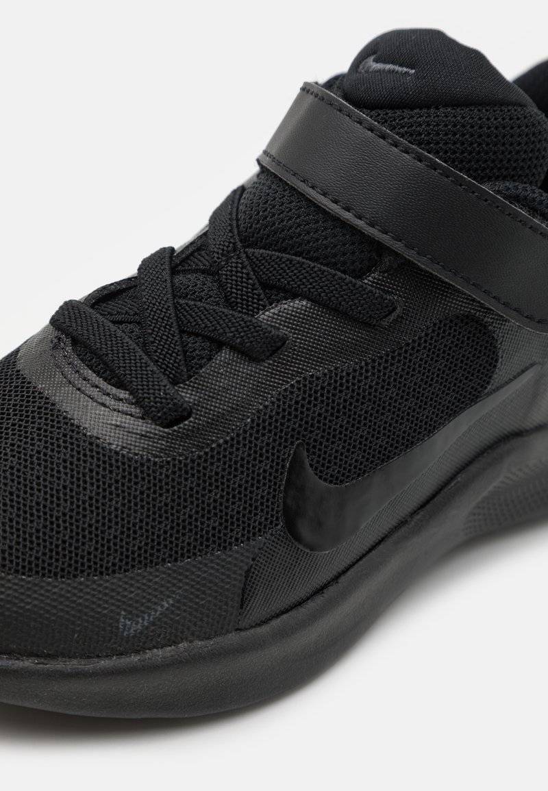 Nike Performance Nike Performance REVOLUTION 7 UNISEX - Competition running shoes Vatertagsangebot