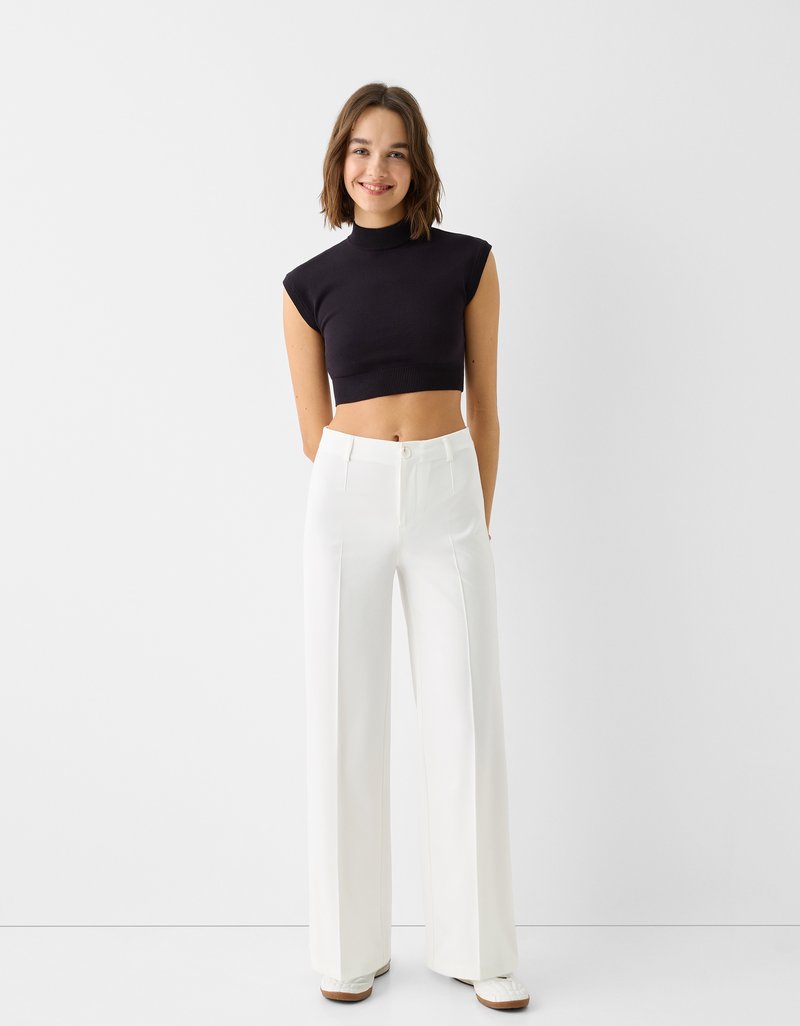 Bershka Bershka WIDE TAILORED - Trousers - white zollfrei
