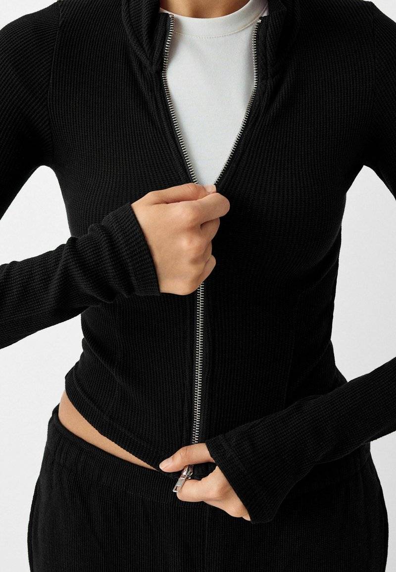 Bershka Bershka LONG SLEEVE - Cardigan - black Fabrik Onlineshop