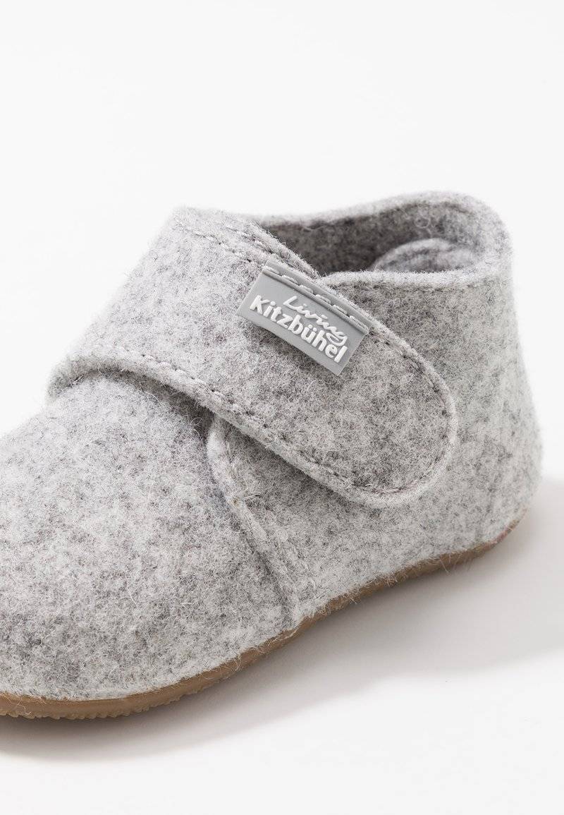 Living Kitzbühel Living Kitzbühel BABYKLETT UNIFARBEN - Slippers - nebel Online