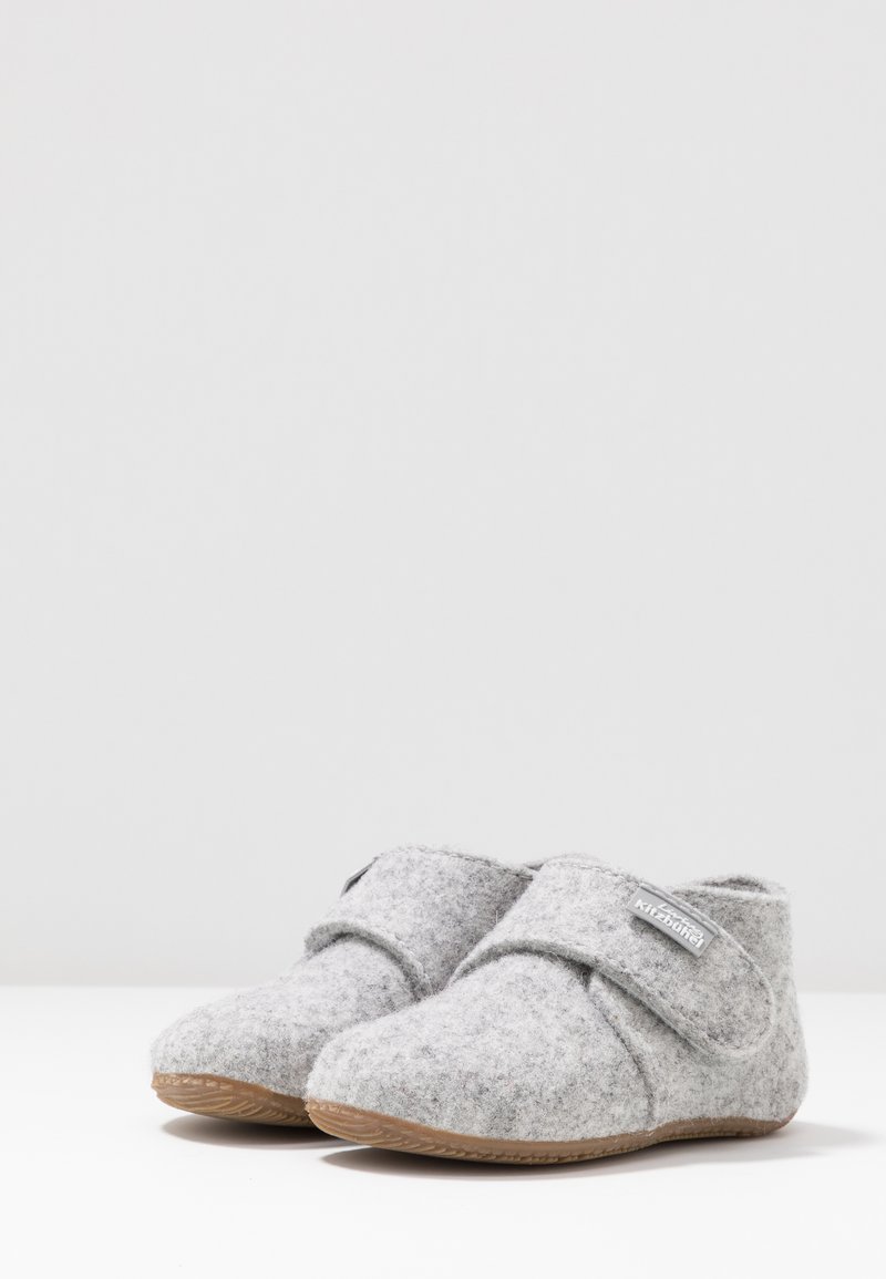 Living Kitzbühel Living Kitzbühel BABYKLETT UNIFARBEN - Slippers - nebel Online