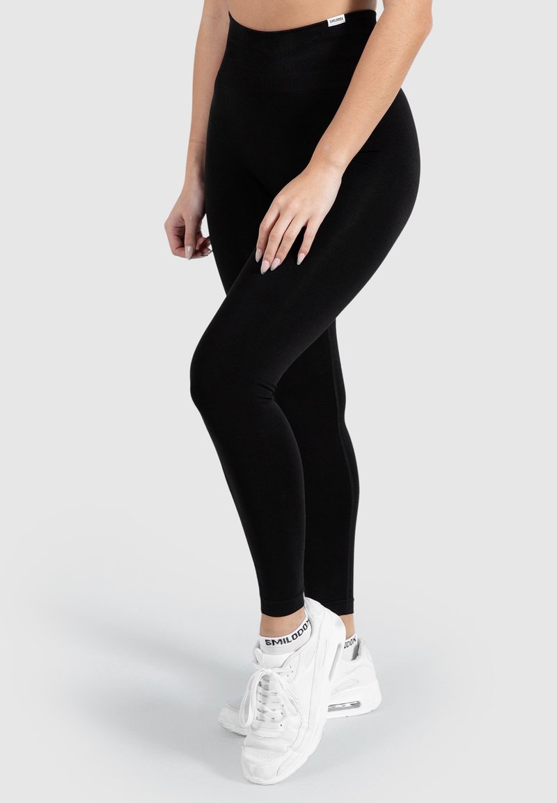 Smilodox Smilodox AMAZE SCRUNCH - Leggings - schwarz Zeitbegrenzte Promotion