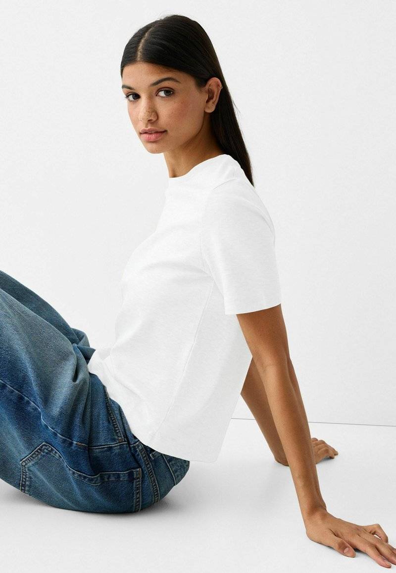 Bershka Bershka SHORT SLEEVE - Basic T-shirt - white Clearance-Verkauf