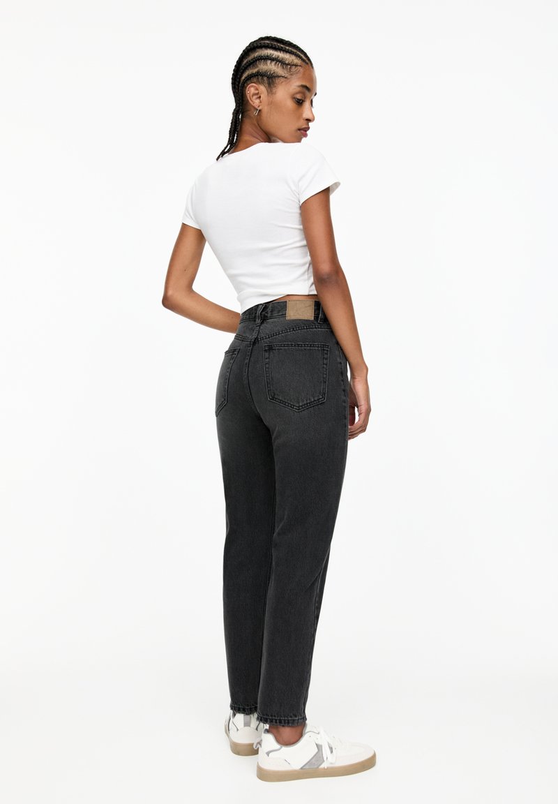 PULL&BEAR PULL&BEAR MOM - Slim fit jeans - dark grey Kostenloser Versand international