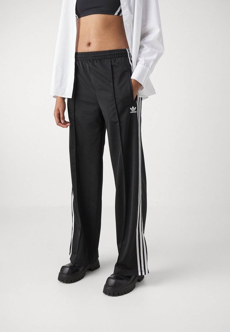 adidas Originals adidas Originals FBIRD LOOSE - Tracksuit bottoms - black 50% Rabatt für begrenzte Zeit