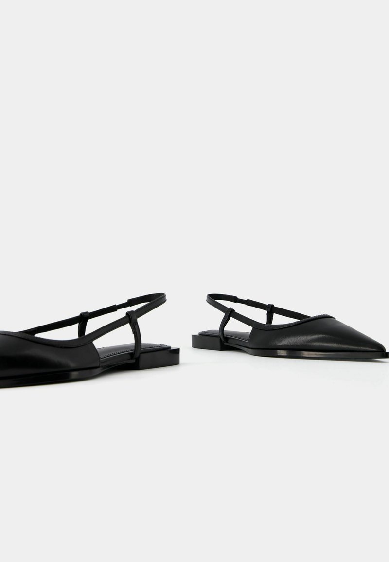 Bershka Bershka POINTED - Slingback ballet pumps - black Letzte 3 Tage