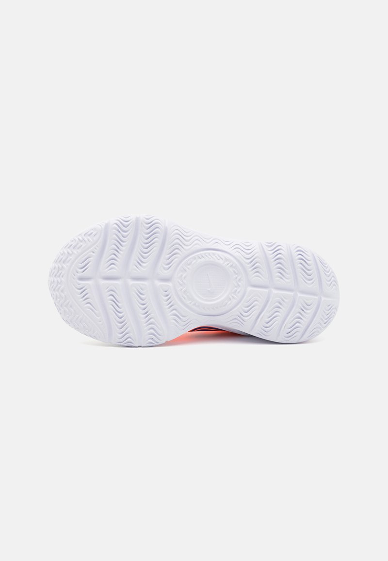 Nike Performance Nike Performance FLEX RUNNER 3 UNISEX - Competition running shoes Bis zu 60% Rabatt