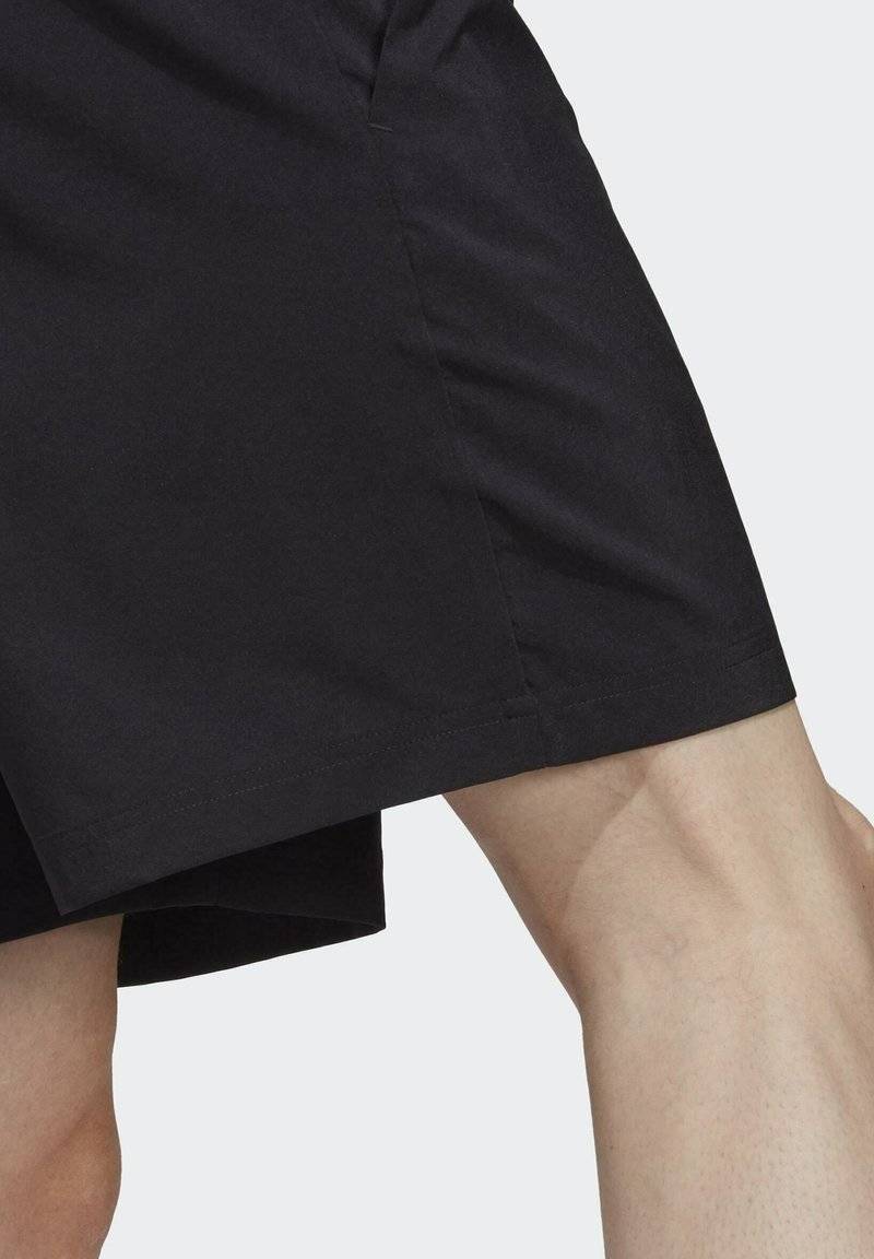 adidas Sportswear adidas Sportswear AEROREADY ESSENTIALS CHELSEA SMALL - Sports shorts - black Nur noch ein Tag übrig