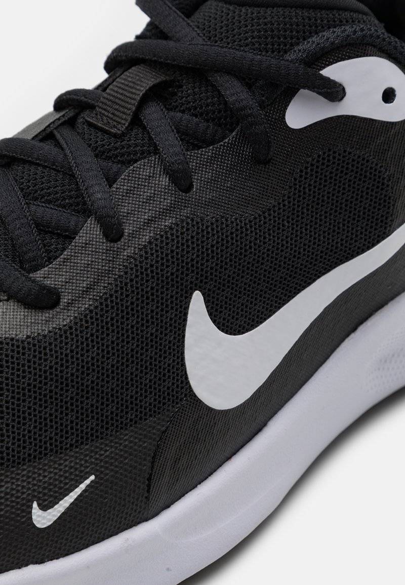 Nike Performance Nike Performance REVOLUTION 7 - Competition running shoes Kostenloser Versand international