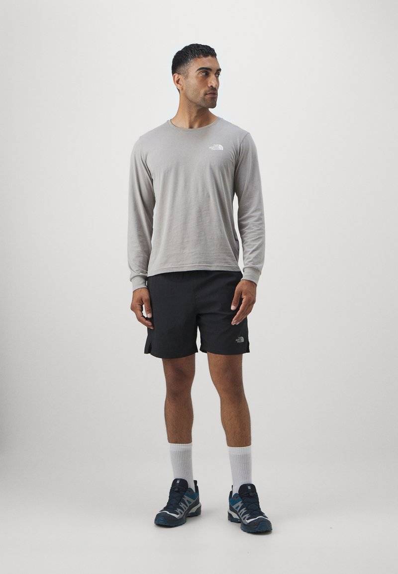 The North Face The North Face 24/7 SHORT - Sports shorts - black 50% Rabatt für begrenzte Zeit