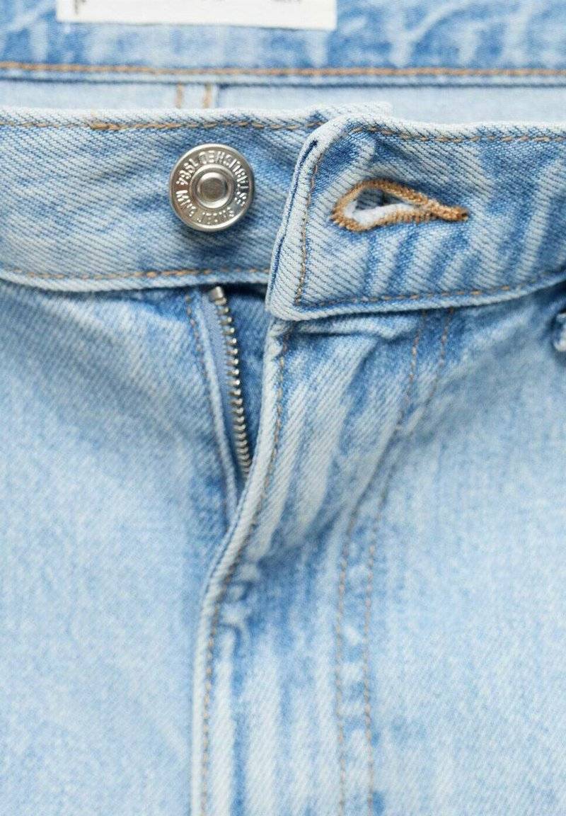 Mango Mango Denim shorts - light blue Fabrikverkauf