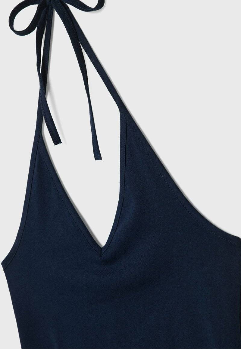 Stradivarius Stradivarius TIED HALTER - Top - dark blue Meist gekauft