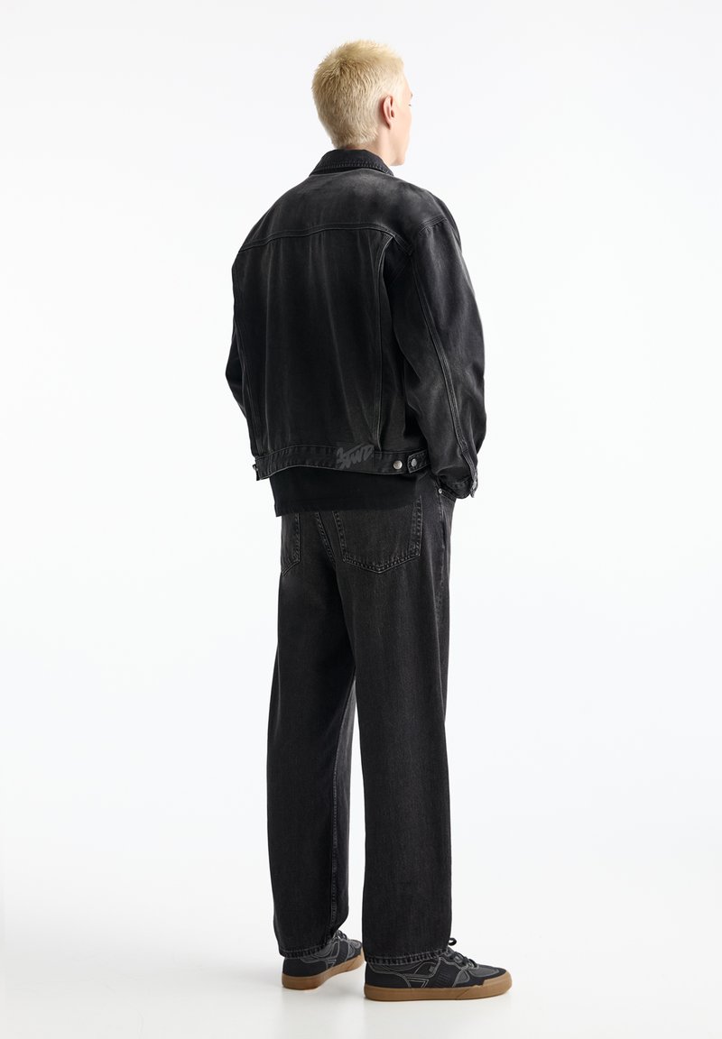 PULL&BEAR PULL&BEAR BAGGY FIT - Straight leg jeans - black Blitzverkäufe