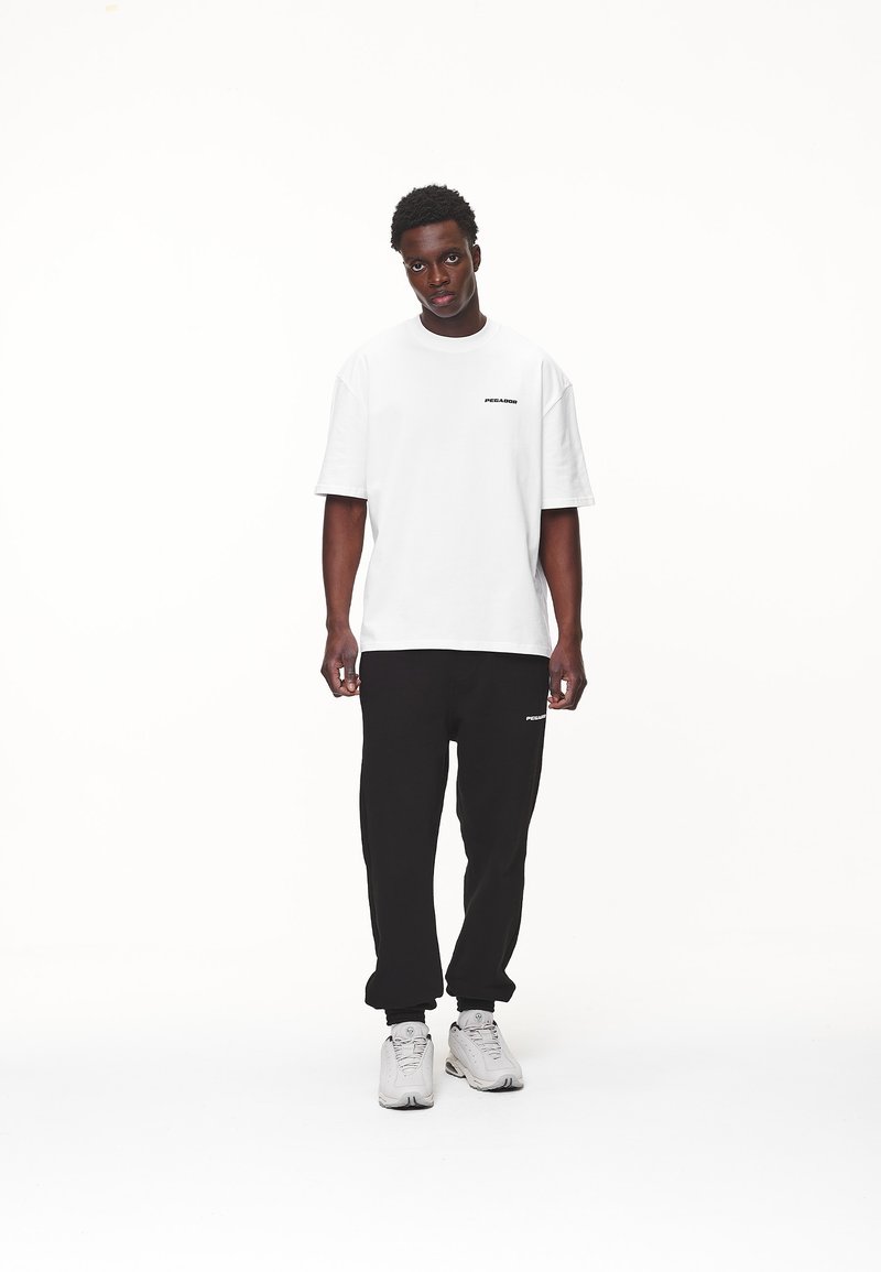 Pegador Pegador LOGO TEE - Basic T-shirt Fabrikpreis