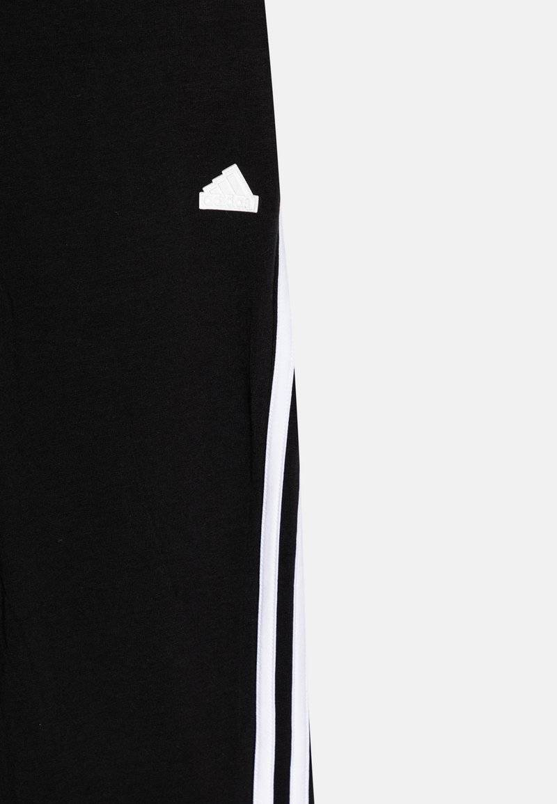 adidas Performance adidas Performance FUTURE ICON 3-STRIPES FLARED - Tracksuit bottoms Bis zu 50% Rabatt