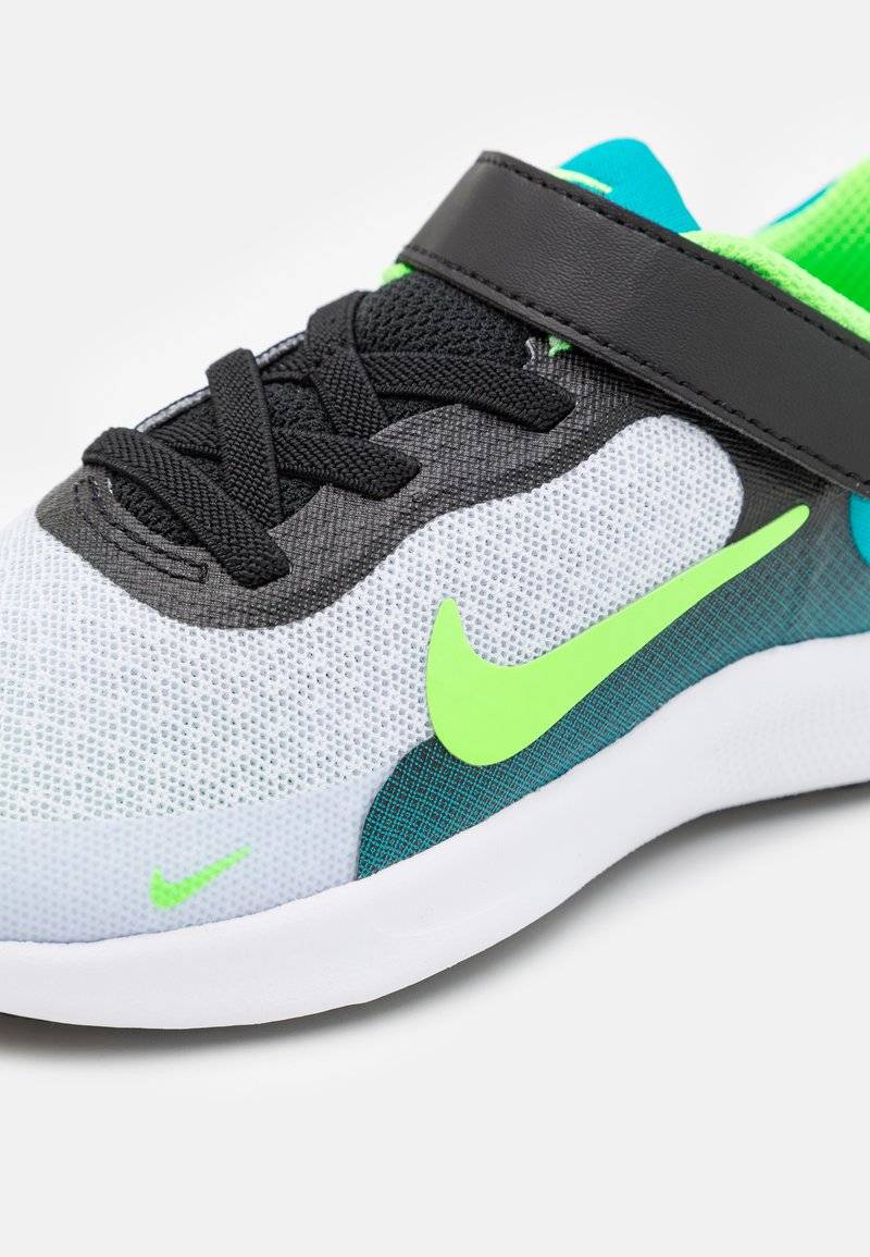 Nike Performance Nike Performance REVOLUTION 7 UNISEX - Competition running shoes Fabrik Onlineshop