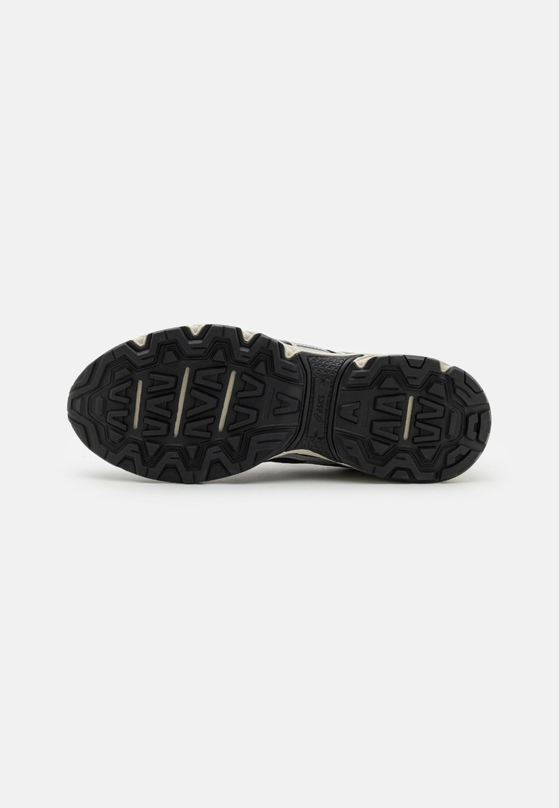 ASICS SportStyle ASICS SportStyle GEL-VENTURE 6 UNISEX - Trainers - black Osterangebot