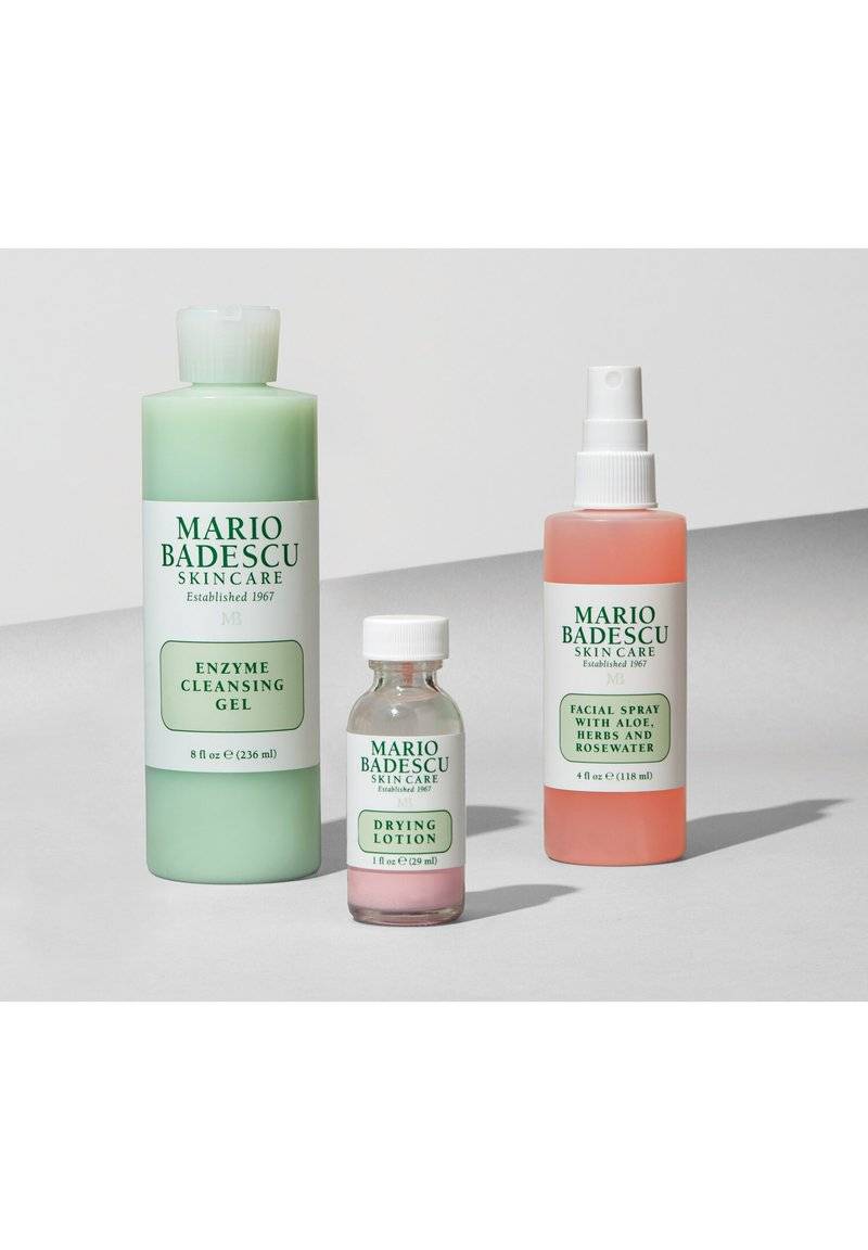 Mario Badescu Mario Badescu FACIAL SPRAY ALOE, HERBS & ROSEWATER - Setting spray & powder Riesige Ersparnisse