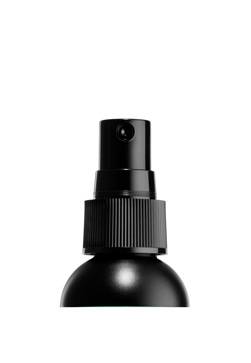 NYX Professional Makeup NYX Professional Makeup DEWY FINISH MAKEUP SETTING SPRAY - Setting spray & powder - 1 matte Wochenangebot