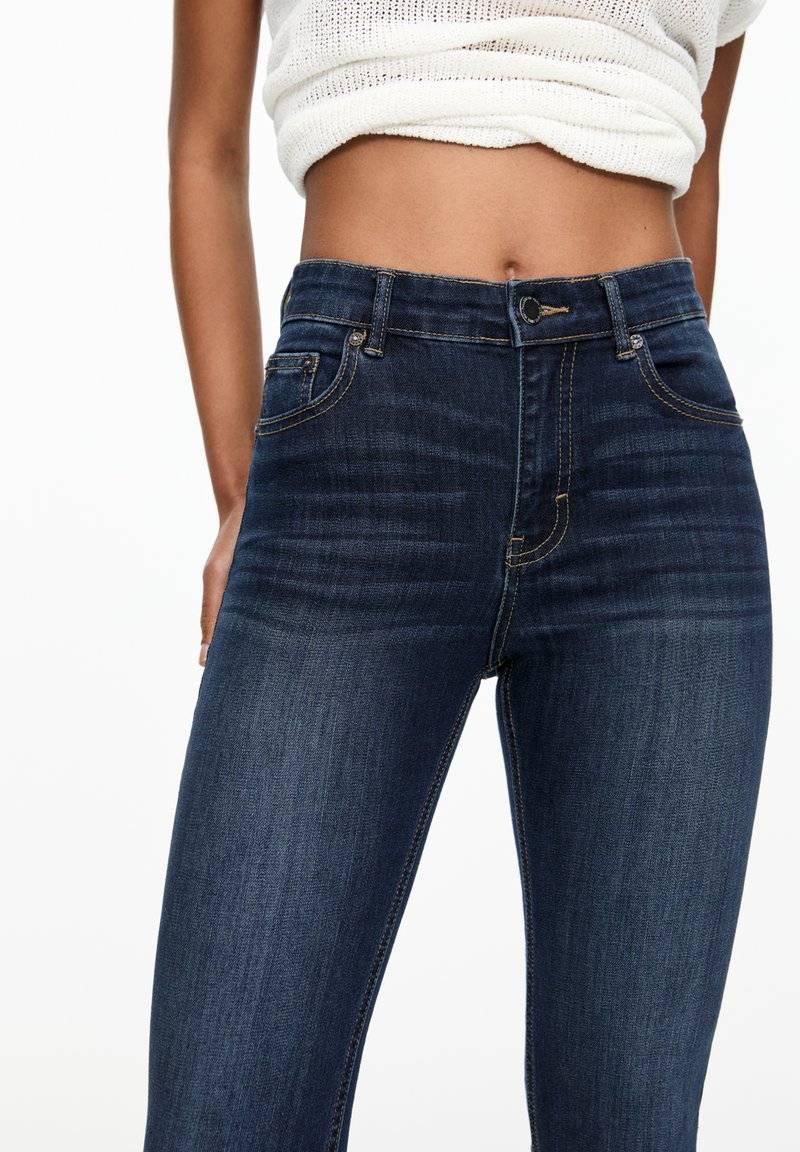 PULL&BEAR PULL&BEAR MID-RISE - Jeans Skinny Fit - dark blue Im Verkauf