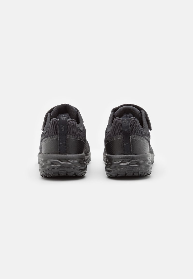 Nike Performance Nike Performance NIKE REVOLUTION 6 FLYEASE (PS - Neutral running shoes - black Weihnachtsangebot