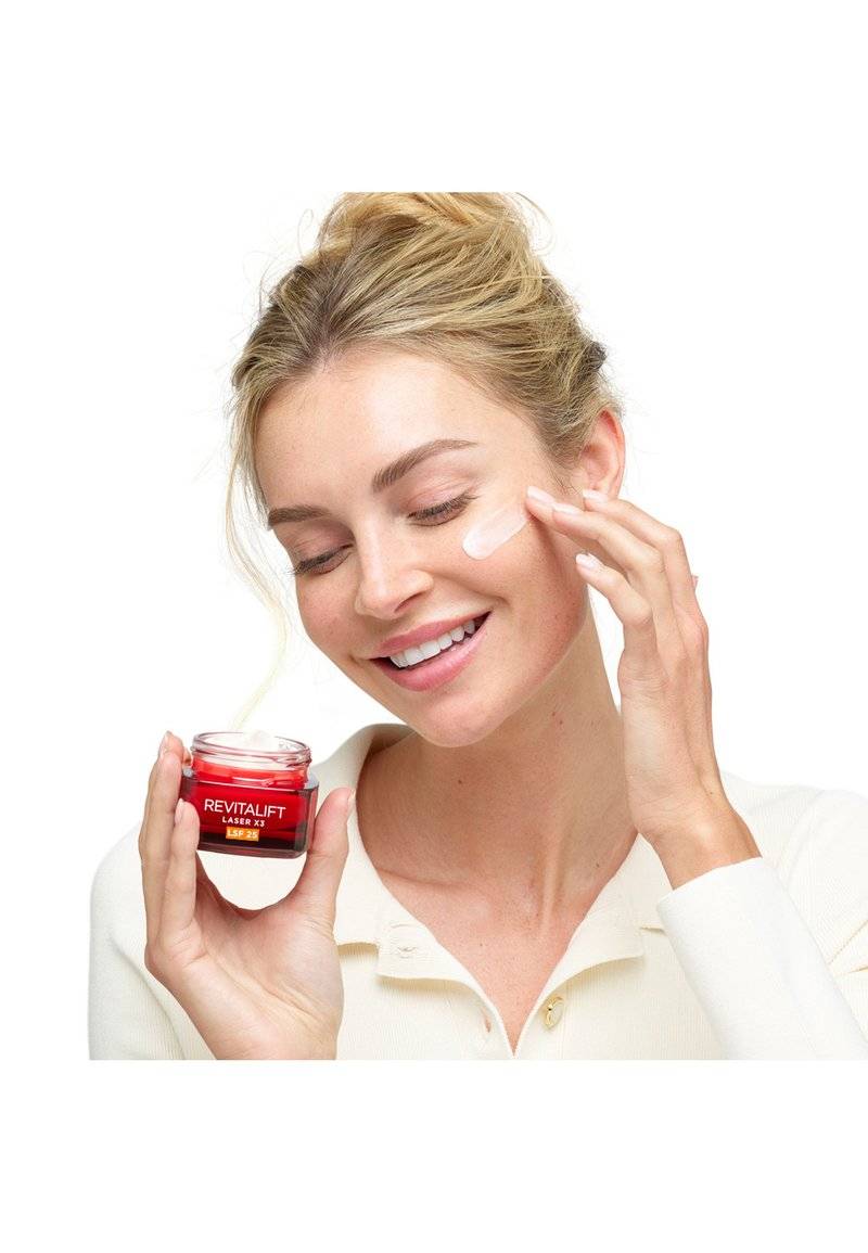 L'Oréal Paris Skin L'Oréal Paris Skin REVITALIFT LASER DAYCREAM LSF25 - Face cream Speichern exportieren