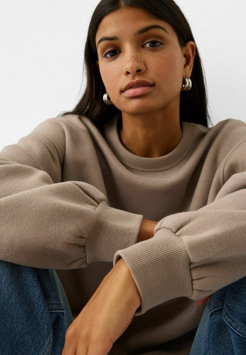 Bershka Bershka Sweatshirt - sand 2025